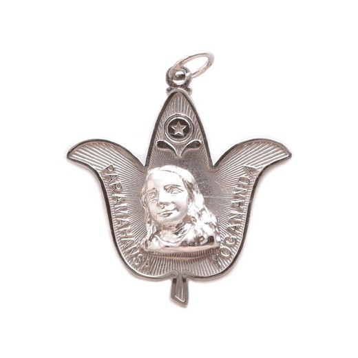 Colgante De Plata Con La Cara De Paramahansa Yogananda