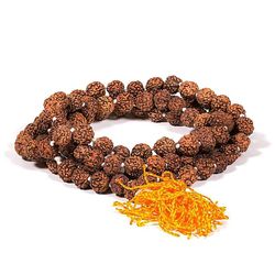 Mala de Rudraksha de 108 cuentas de 8 mm espaciadas con borla naranja/amarilla + bolsa de algodón (ref. 2524)